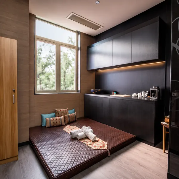 Tatami-style resting suite